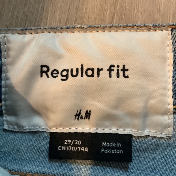Light blue men’s H&M denim jeans - Picture 3 of 3